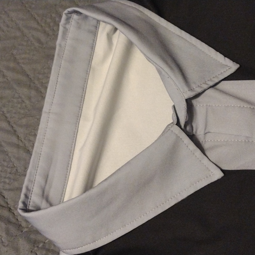 Stylish Hawaiian Gray and Black Men's Shirt - Picture 3 of 5